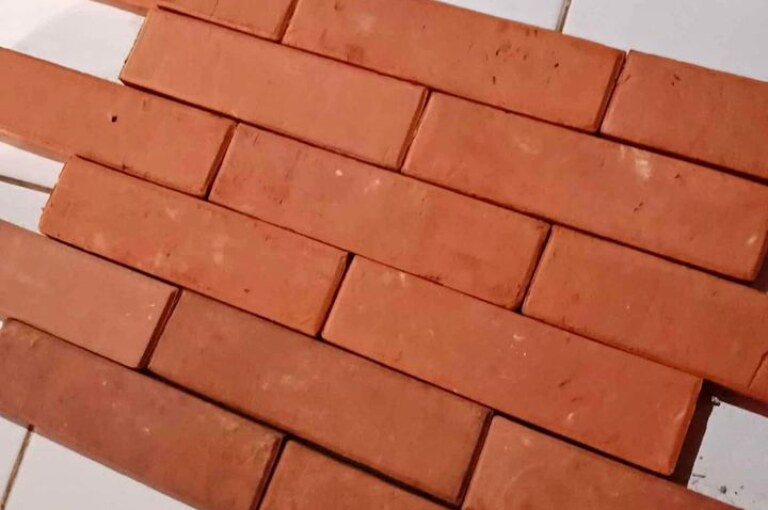 Harga Bata Tempel Tipe Natural, Motif dan Grade Super